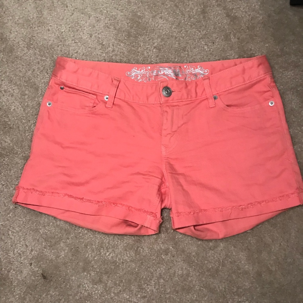 Express Shorts